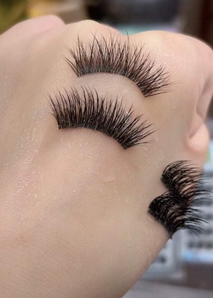 Wholesale Reusable Self Adhesive Eyelashes Natural Look Daily Makeup Fake Lashes